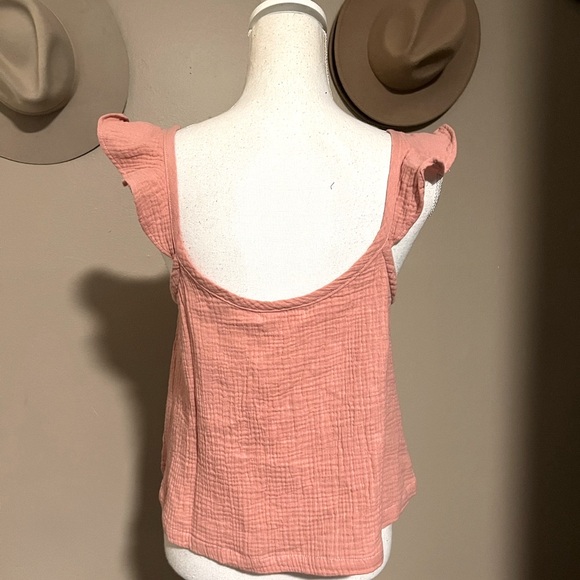 Marine Layer Cotton Gauzy Crinkled Flutter Sleeve Cami in Rosette NWT Medium - Picture 5 of 8